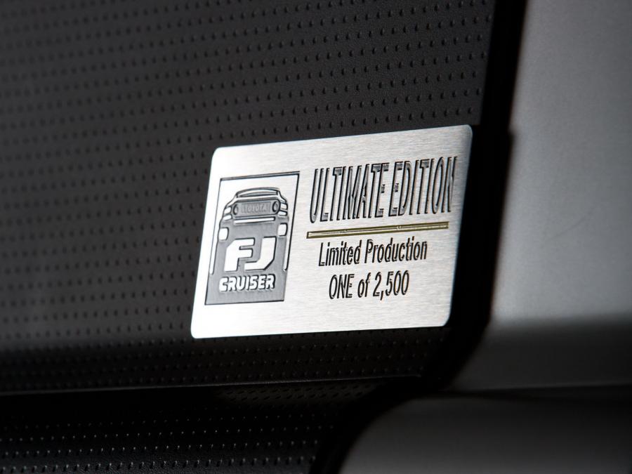  Toyota FJ Cruiser Trail Teams Ultimate Edition 2014 года  (фото 8 из 25)